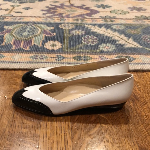 🇮🇹 Made in Italy 🇮🇹 Cole Haan Spectator Flats - Picture 4 of 8